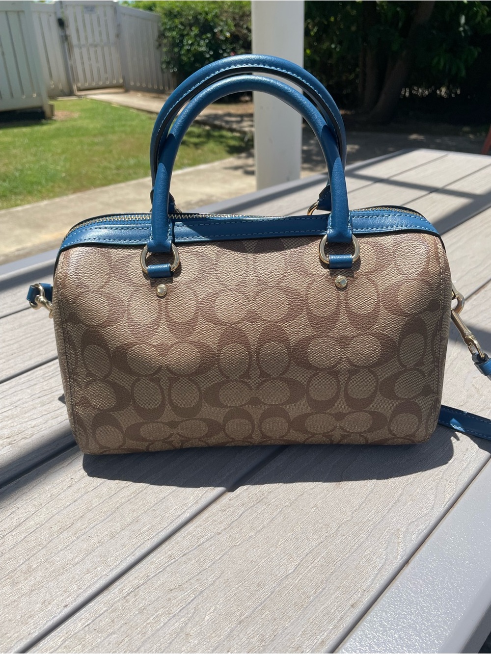 Coach Medium Signature Rowen with Blue Trim - Picture 3 of 9